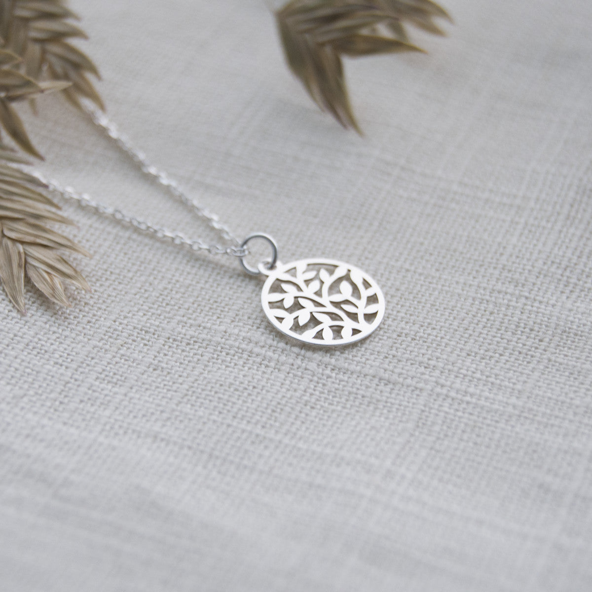 rosette-tree-ketting-925-zilver-2