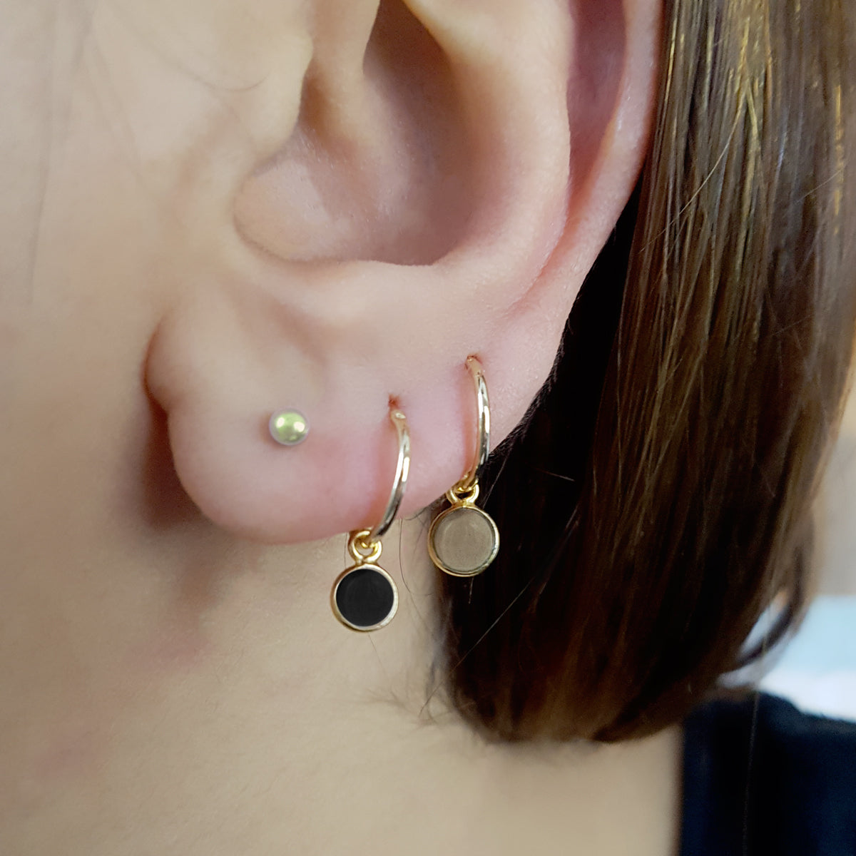gem-hoops-gold-oorbellen-goldplated-925-zilver-met-rookwarts-2