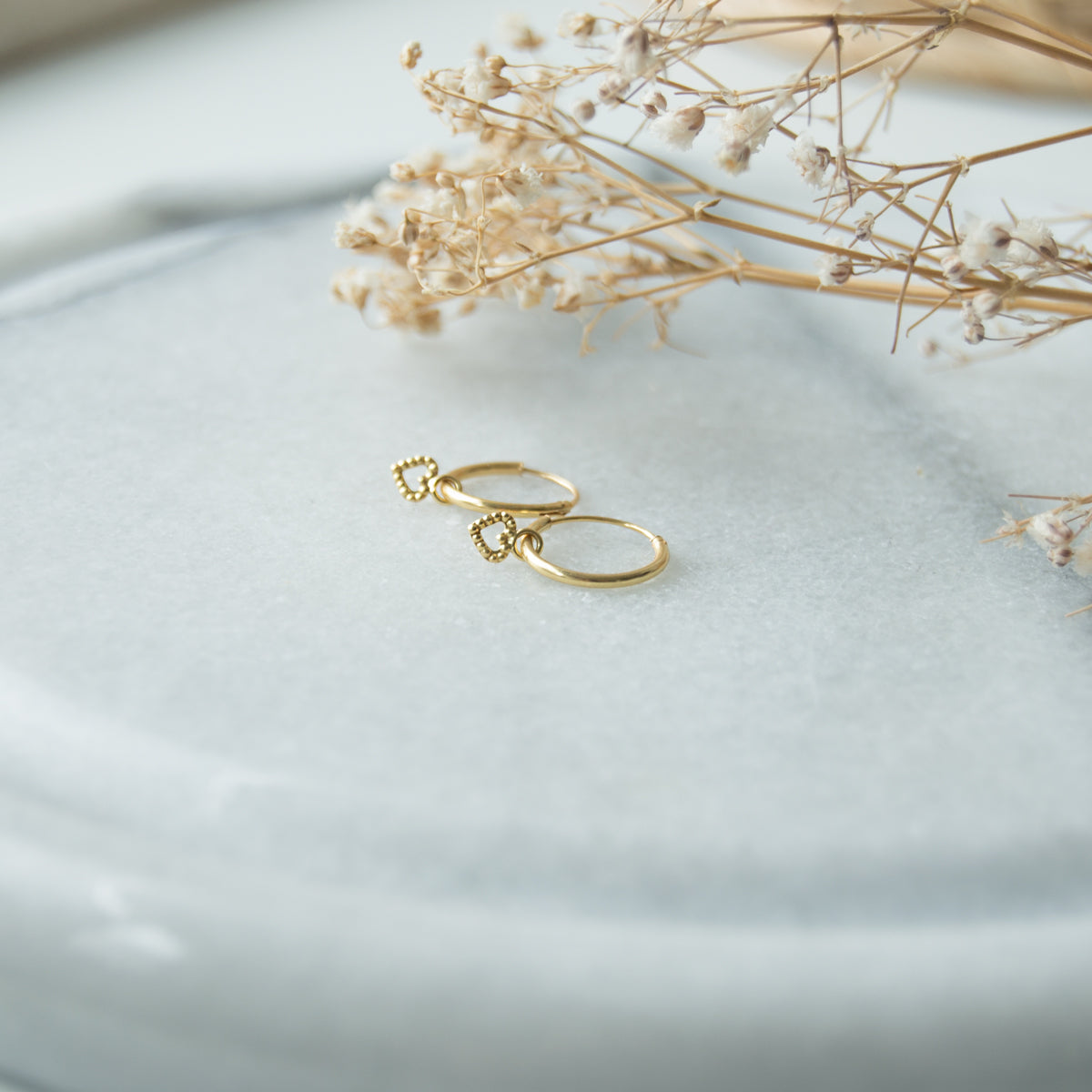 heart-dots-oorbellen-goldplated-925-zilver-3