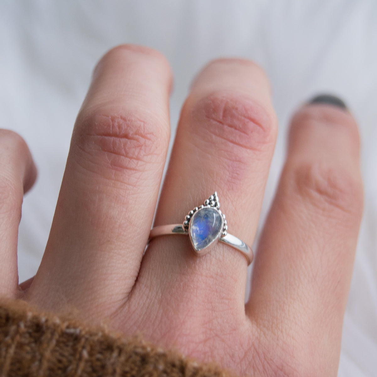 Tanith | Ring 925 zilver met maansteen