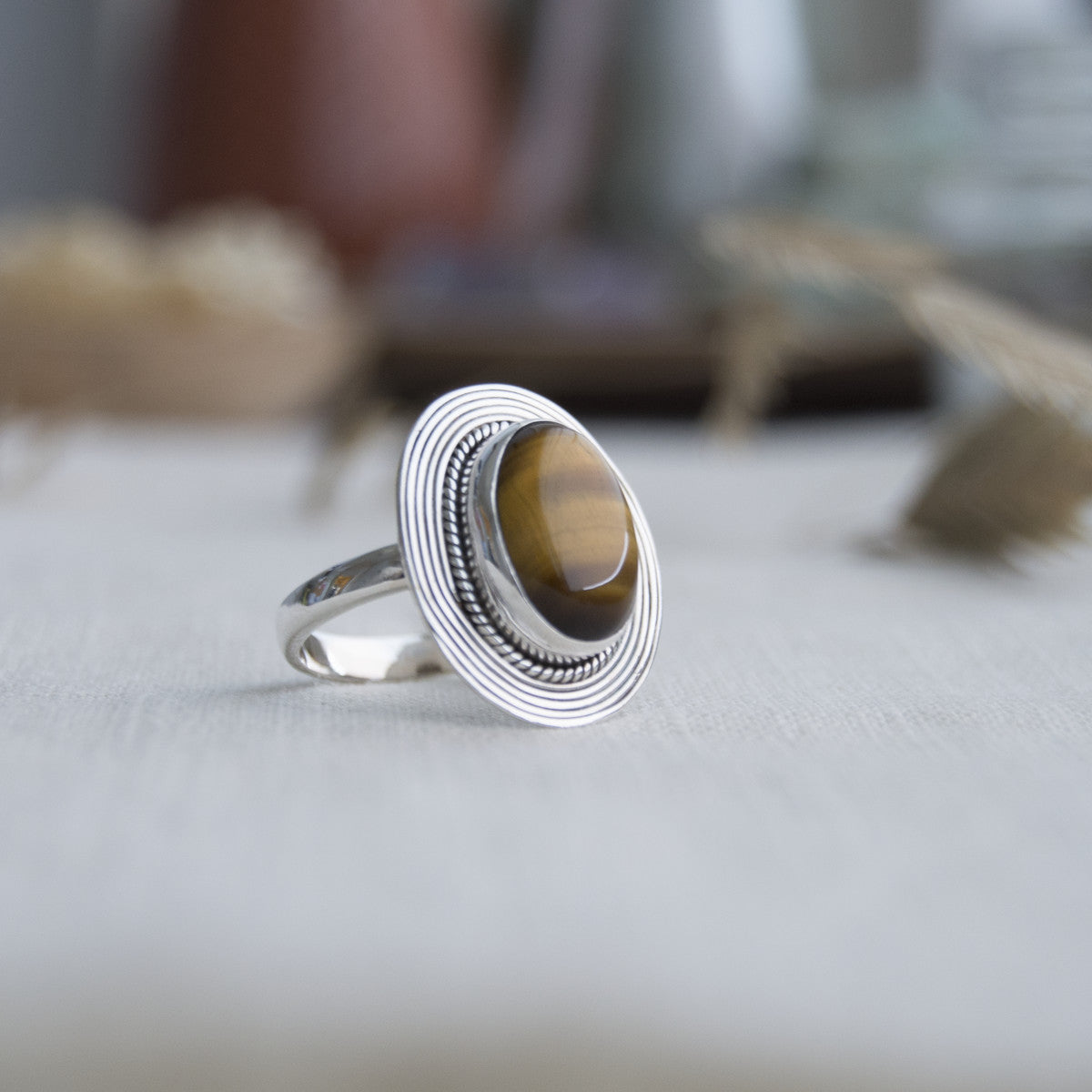 Dhyana | Ring 925 zilver met edelsteen tijgeroog