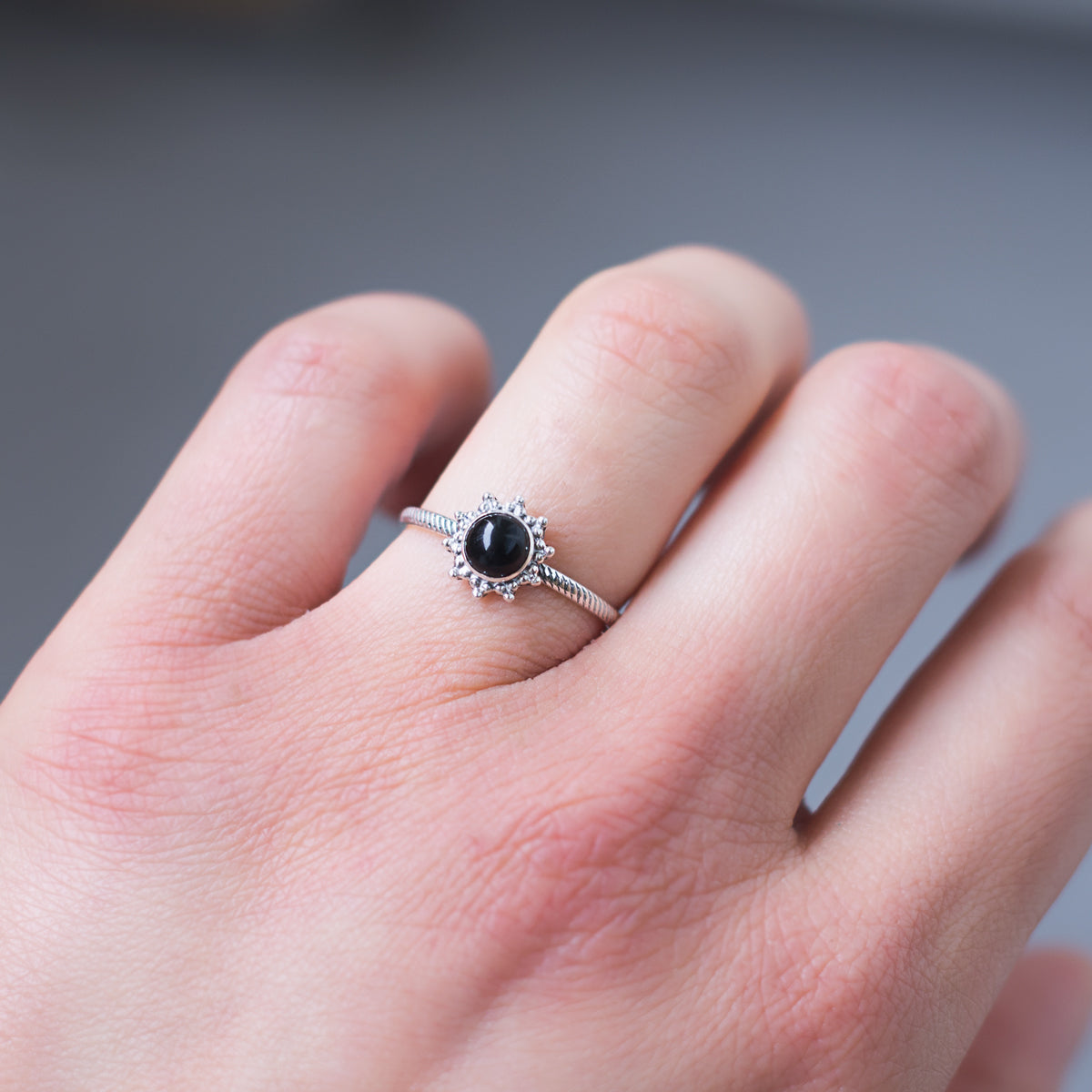 Nitya | Ring 925 zilver met zwarte onyx