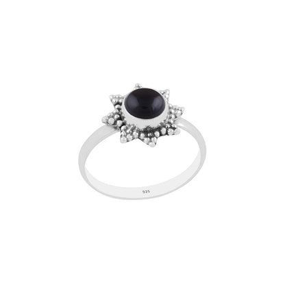 Solene | Ring 925 zilver met zwarte onyx edelsteen