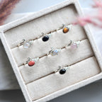 Kayra | Ring 925 zilver met blauwe zonnesteen edelsteen | Verstelbaar in maat