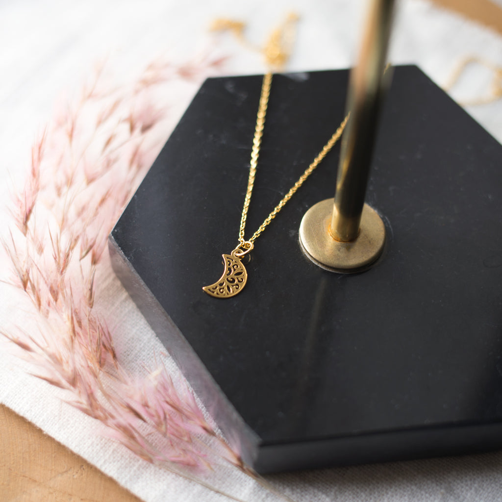 moon-rosette-ketting-24k-goldplated-ketting-3